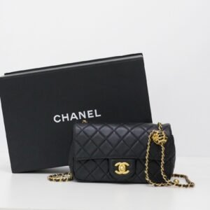 Bolsa Chanel CC Pearl Crush Mini Flap Lambskin