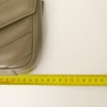 Bolsas . Bolsa Saint Laurent Loulou Small — Desapeguei foto 3