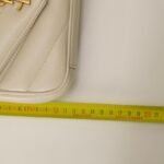 Bolsas . Bolsa Saint Laurent Loulou Mini — Desapeguei foto 4