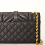 Bolsas . Bolsa Saint Laurent Envelope — Desapeguei foto 8