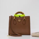 Bolsas . Bolsa Gucci Diana Tote Bag — Desapeguei foto 2