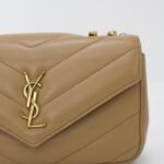 Bolsas . Bolsa Saint Laurent Lou Lou Small — Desapeguei foto 6
